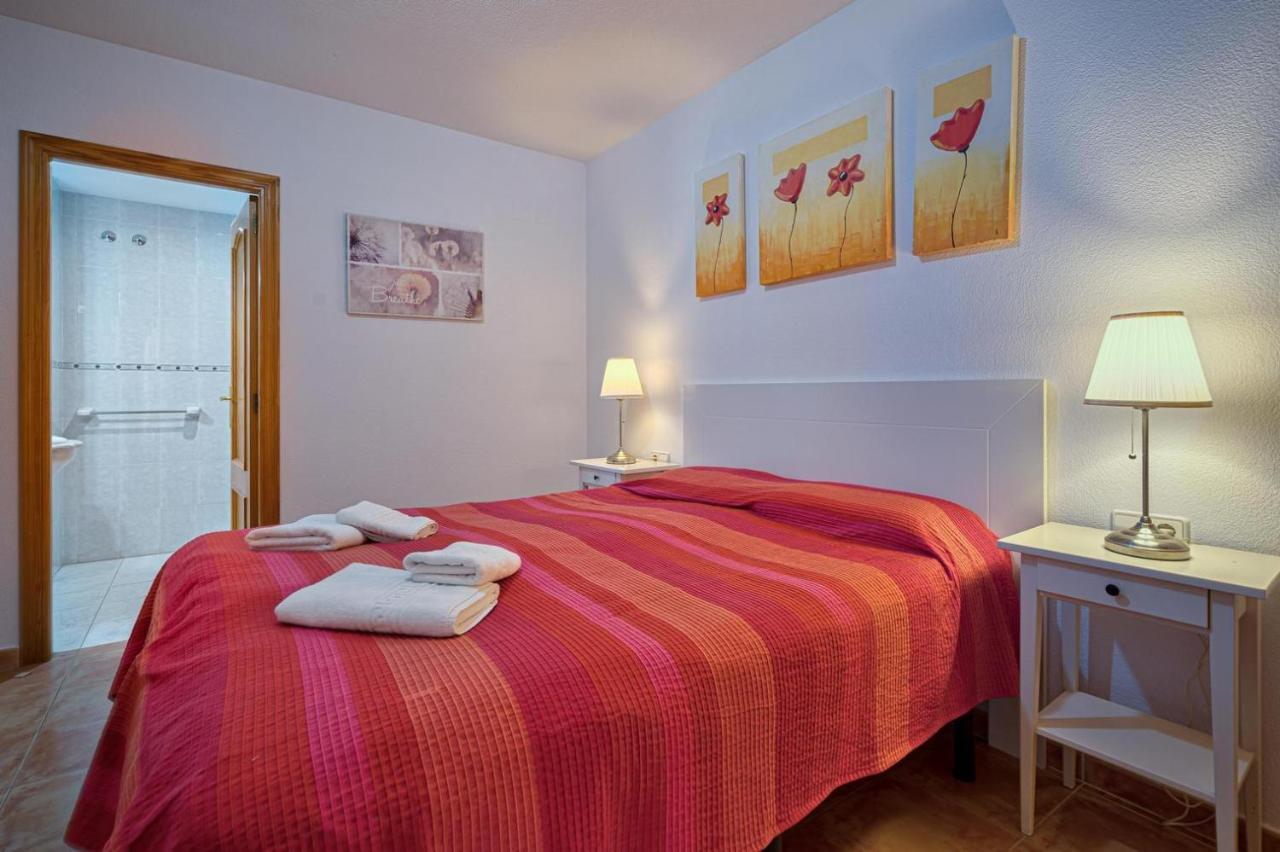 Coliseo 2 Appartement El Albir Buitenkant foto